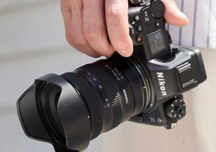Tamron daje Nikonowi kompaktowy zoom 20-40 mm f/2.8