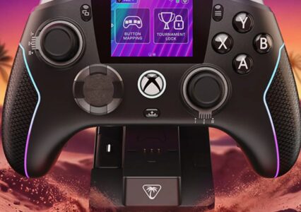 Turtle Beach Stealth Ultra II to ciekawy kontroler. Ma wbudowany ekran dotykowy i precyzyjne drążki